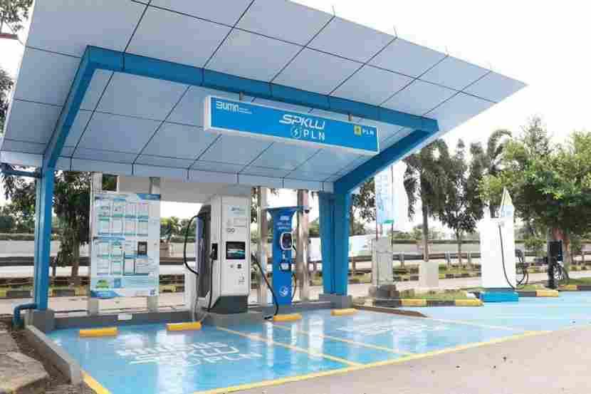 Daftar 53 Rest Area Tol yang Ada SPKLU untuk Mudik Lebaran