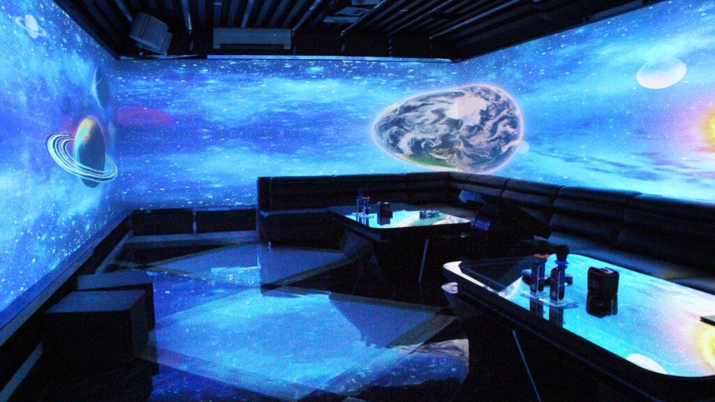 6 Rekomendasi Tempat Karaoke di Jakarta Buat Hangout Seru - Sinar Mas Land