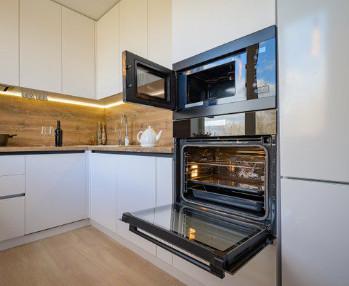 Perbedaan oven dan Microwave