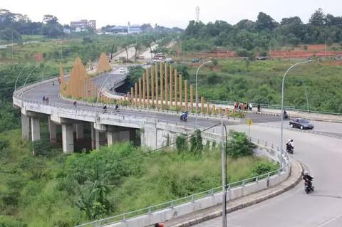 Flyover Deltamas Resmi Dibuka