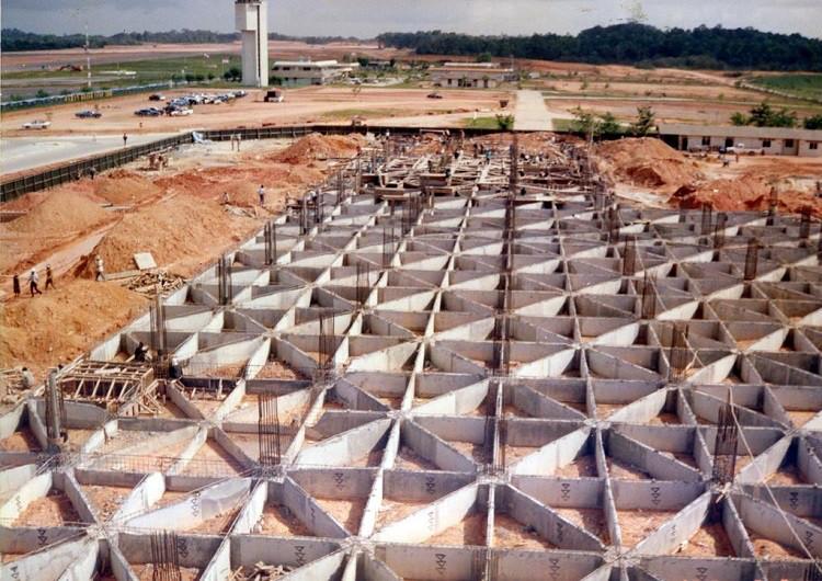 pondasi laba-laba, keunggulan pondasi tahan gempa, pondasi efisien