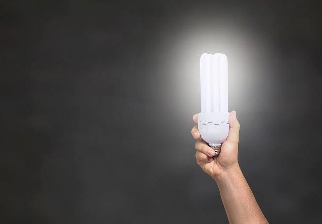 Cari Tau Alasan Mengapa Lampu di Rumah Suka Berkedip