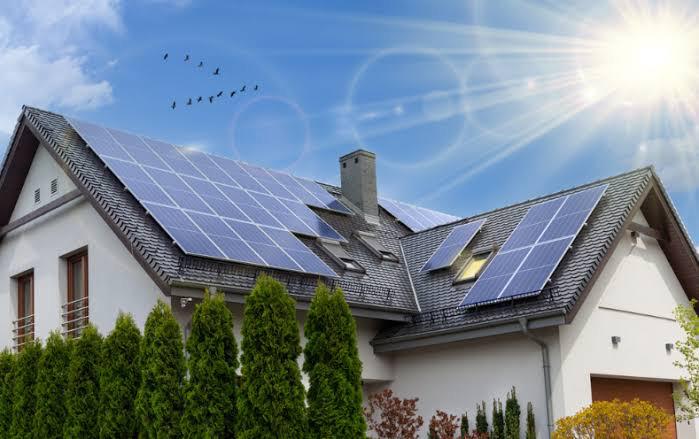 Inspirasi Rumah Hemat Energi Bisa Mengurangi 95% Penggunaan Listrik!