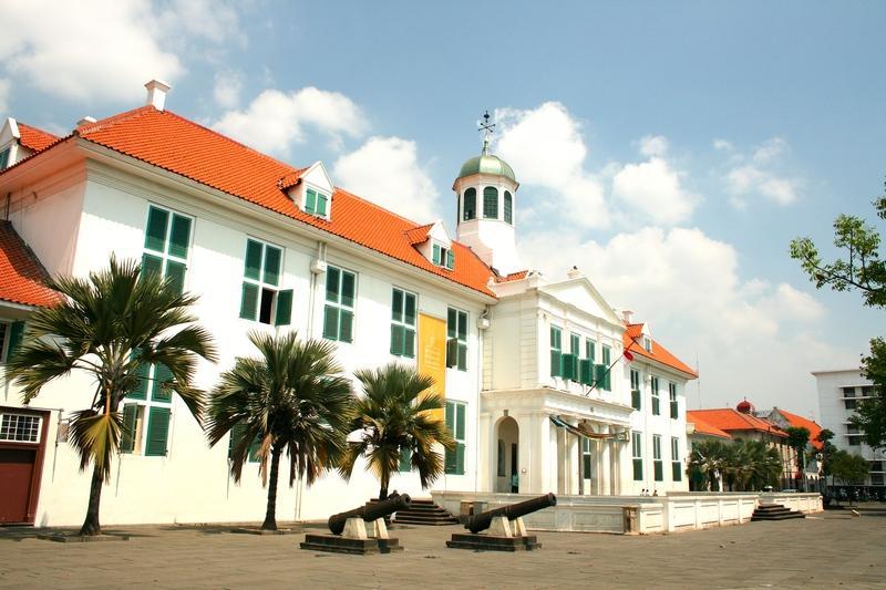 Museum Sejarah Jakarta: Sejarah, Koleksi, Harga Tiket & Jam Buka - Sinar Mas Land