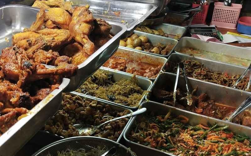 Kuliner malam di Surabaya - Sinar Mas Land