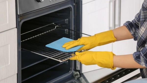 cara membersihkan oven listrik, oven listrik, merawat oven listrik