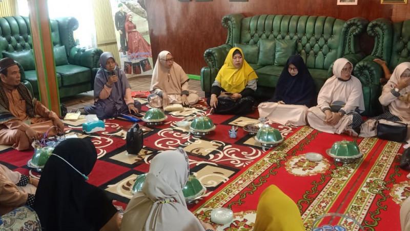 Sambutan acara arisan, teks sambutan acara arisan, contoh sambutan, arisan ibu-ibu, aisan rt-rw, contoh sambutan pembuka acara arisan yang tidak kaku
