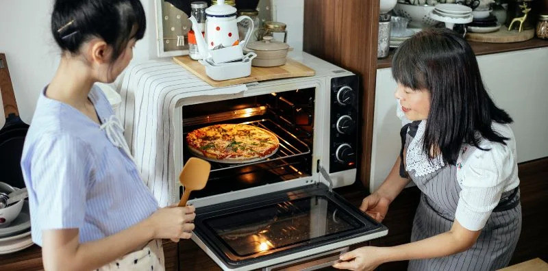 rekomendasi oven listrik hemat daya untuk pemula baking